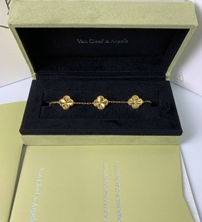 ٻҾ2 ͧԹ : New Van Cleef & Arpels Bracelets 5 motifs (Ori)