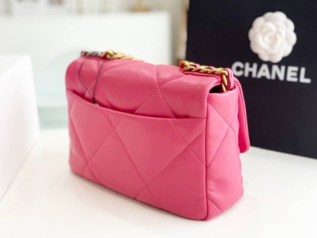ٻҾ4 ͧԹ : Chanel flap 19 size 26 cm ҹôշش