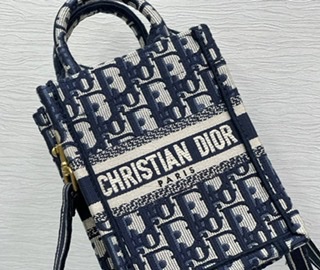 ٻҾ4 ͧԹ : Dior Mini Book tote phone bag(Ori)
