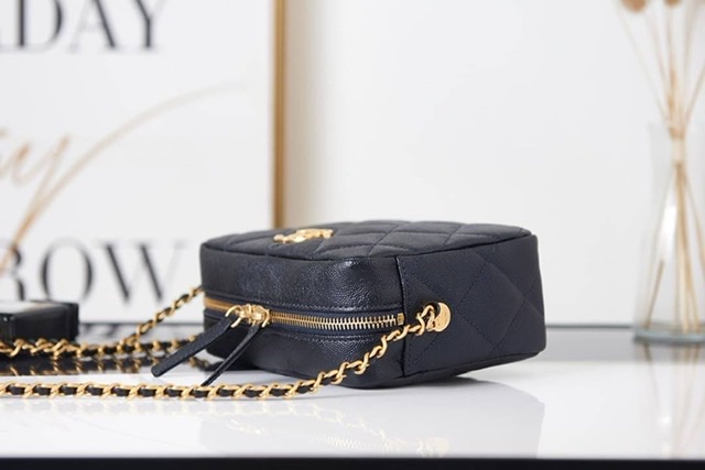 ٻҾ4 ͧԹ : Chanel 21k camera bag(Ori)