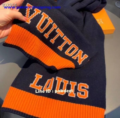 ٻҾ5 ͧԹ : Louis Vuitton Scarf Hiend Size 180X 30 cm ͼҹ ҹ͹ͧش