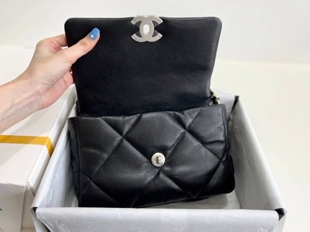ٻҾ5 ͧԹ : Chanel flap 19 size 26 cm ҹôշش