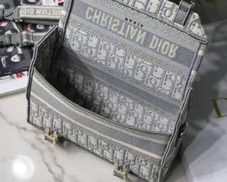 ٻҾ5 ͧԹ : Dior Small Diorcamp bag(Ori)